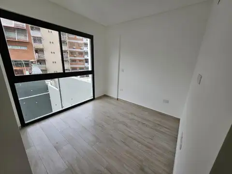 Av. Angel Gallardo 752 , Piso 5