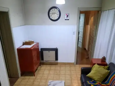 Casa 3 ambientes con 2 baños