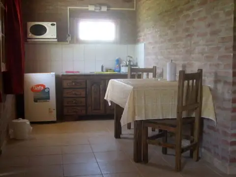 COMPLEJO DE CABAÑAS 4 CAB + VIVIENDA EN VENTA EN SAN RAFAEL MENDOZA