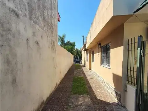 Depto Tipo Casa en Venta de 1 dormitorio