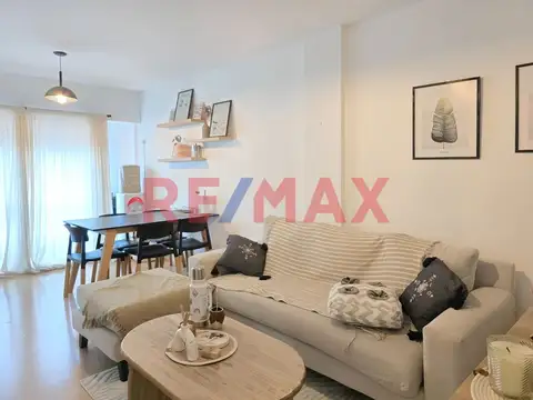 VENTA DEPTO 2 AMB CON PARRILLA CASTELAR NORTE