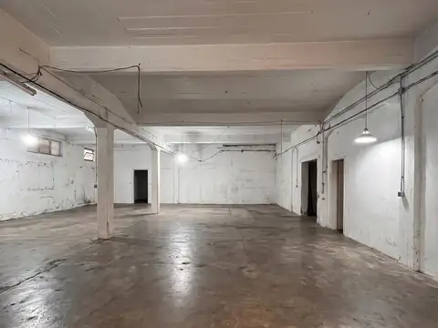 Depto Tipo Casa en Venta con 2 cochera
