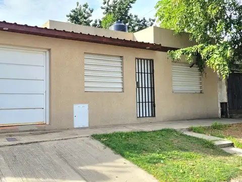 Casa en venta 3 ambientes en Castelar Sur