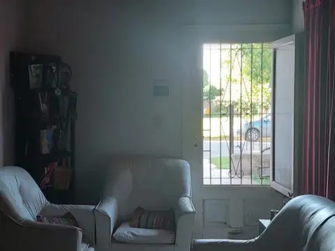 Domingo Peron , Piso No definido