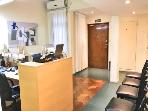 Oficina en Venta 60 años