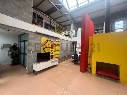 Casa 5 ambientes con 2 baños