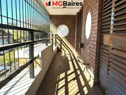 Depto Tipo Casa 2 ambientes con 1 baño