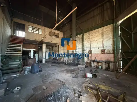 Galpón comercial de 400m² en Loma Hermosa