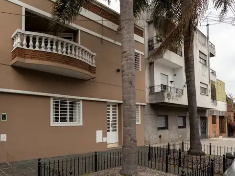 Casa en Venta en Parque Chacabuco, USD 330.000