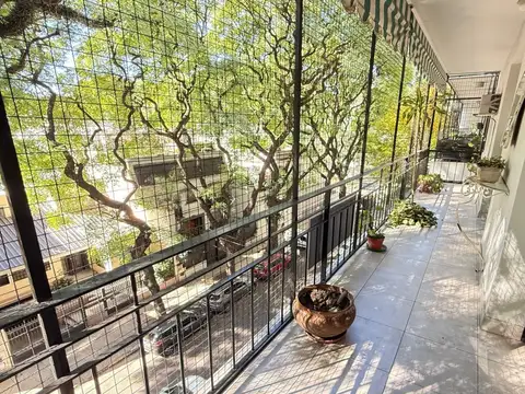 11 De Septiembre De 1888 1000, Piso 4