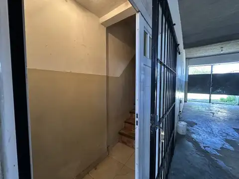 Av. Gral. Lamadrid 3564 entre Aime Tschiffely y Av. Gral. Mosconi , Piso 2