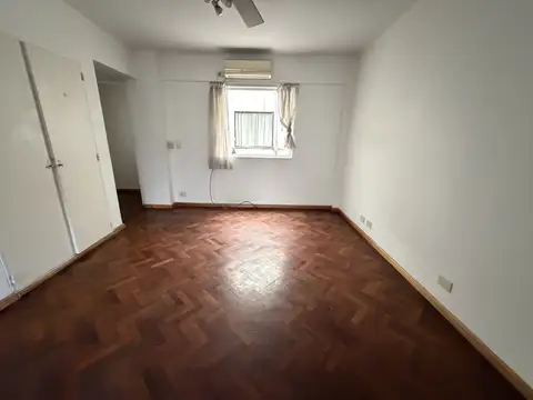 Silvio L. Ruggieri 2700, Piso 1