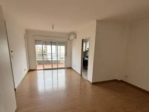 Av Cabildo 3300, Piso 6