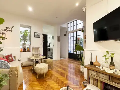 VENTA PH CABALLITO 3 AMB.C/PATIO P.B. SIN EXPENSAS