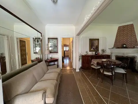 Casa en Venta en Olivos, USD 380.000