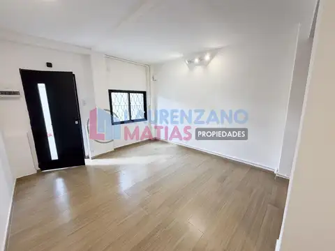 Depto Tipo Casa 4 ambientes con 1 baño