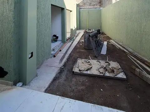 Depto Tipo Casa en Venta de 3 ambientes