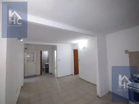 Depto Tipo Casa en Alquiler de 3 ambientes