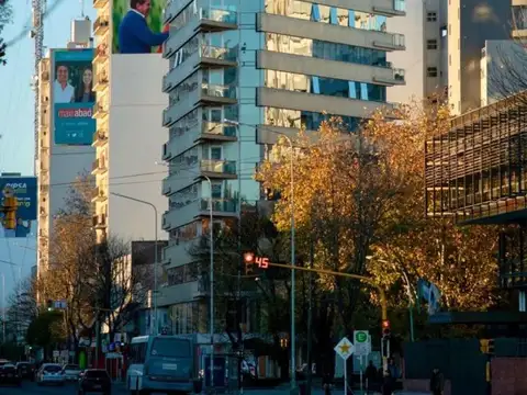 Depto 3 Amb. con cochera sobre Diagonal