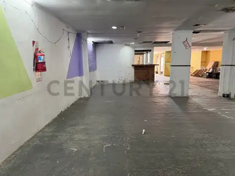 Madero 1500, Piso 0