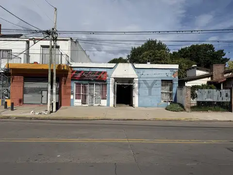Local Comercial 400 m² sobre Av. Madero - Centro de Del Viso - Apto Depósito o Salón