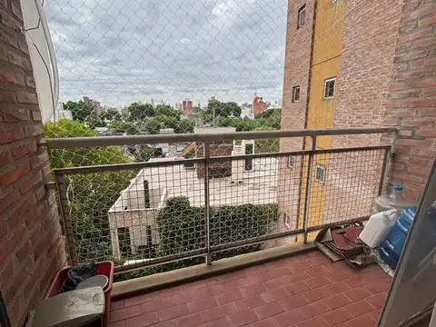 Departamento 4 ambientes con 1 baño