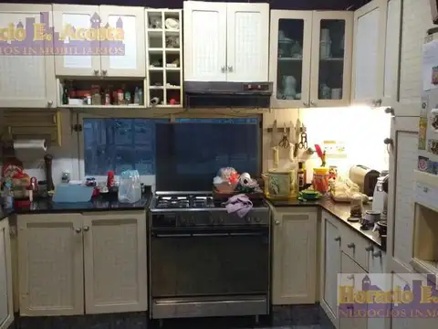 CASA 5 AMBIENTES - VILLA BALLESTER