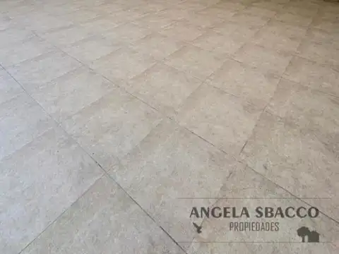 Local en Alquiler 1 año