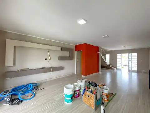 Casa en Venta al Oeste