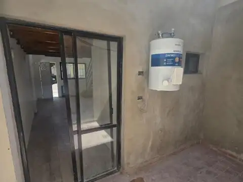 Depto Tipo Casa 2 ambientes con 1 baño