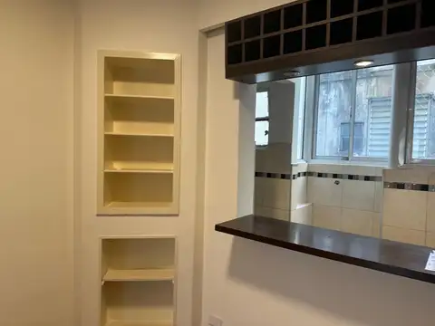 Esmeralda 1200, Piso 7