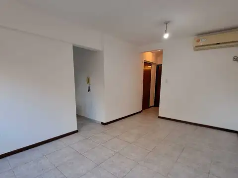Departamento en Alquiler 50 años