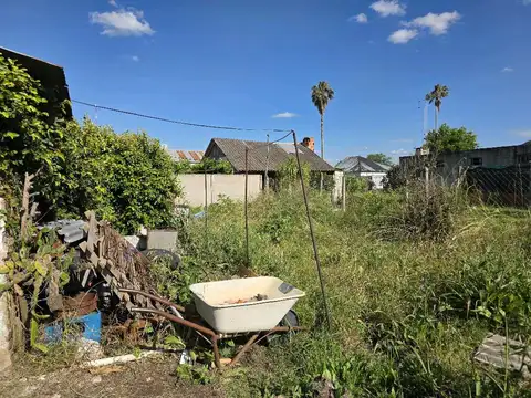 Vendo Casa a reciclar en Caseros, Entre Ríos
