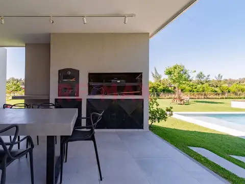 Venta Casa 5 amb en Fincas de San Vicente Sporting