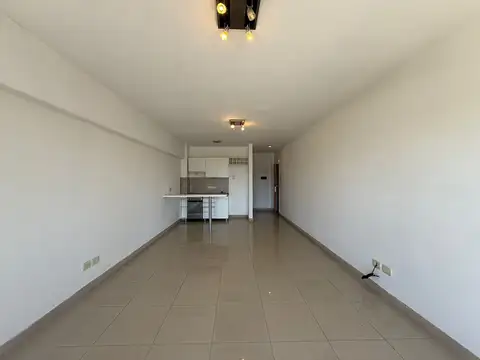 Miralla 1000, Piso 8