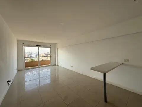 Departamento monoambiente al contra frente con balcón 