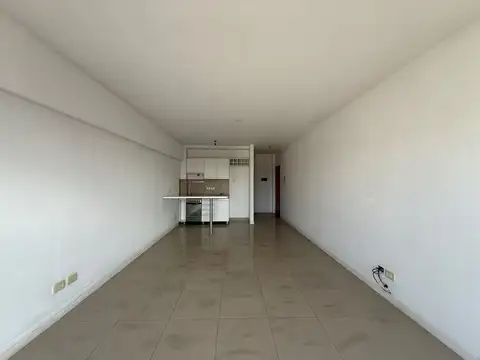 Miralla 1000, Piso 8