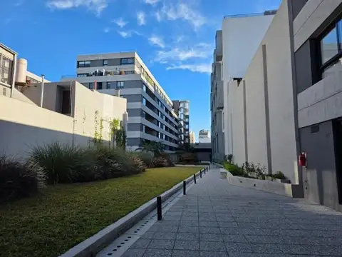 Franklin 2100 , Piso 2