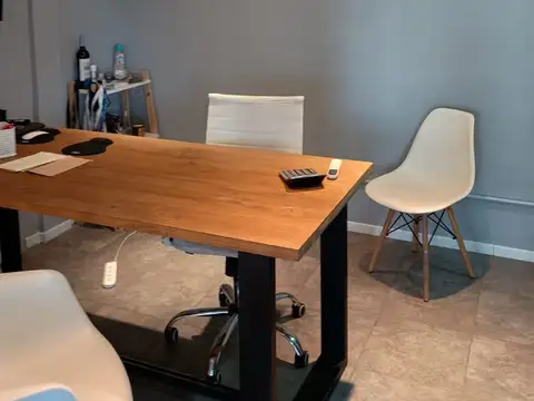 Muy lindo local en venta en Complejo Verdi 57 L214