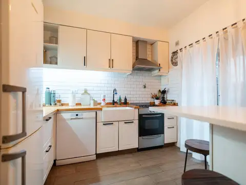 Casa en Venta en Moreno, USD 112.000