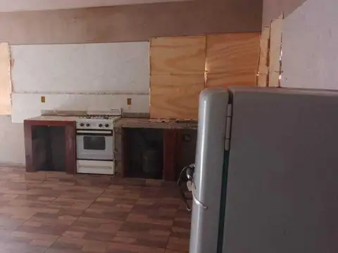 Casa en venta - 4 Dormitorios 2 Baños - Córdoba