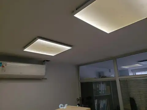 Oficina 6 ambientes con 1 baño