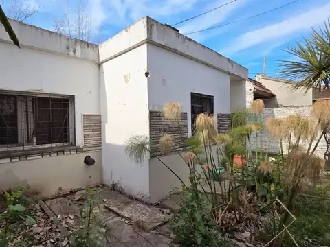 General Pinto 2200