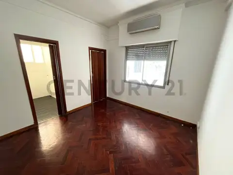 General Güemes 3800, Piso 1