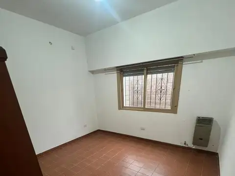 Depto Tipo Casa en Alquiler 45 años