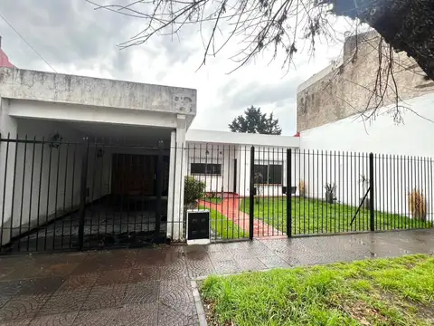 Paul Groussac al 2100