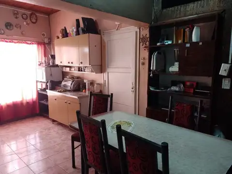 VENTA CASA+DEPTO  GODOY CRUZ