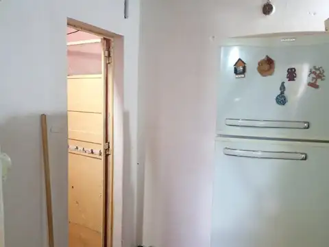 Casa 2 ambientes con 1 baño