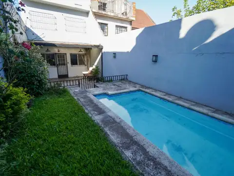 Depto Tipo Casa en Venta de 5 ambientes
