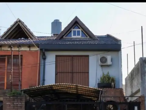 Depto Tipo Casa en Venta de 5 ambientes